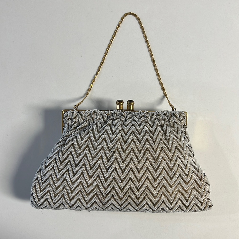 *Vintage Magid Beaded Clutch Purse Small Hand Bag Art Deco Clasp White Gold